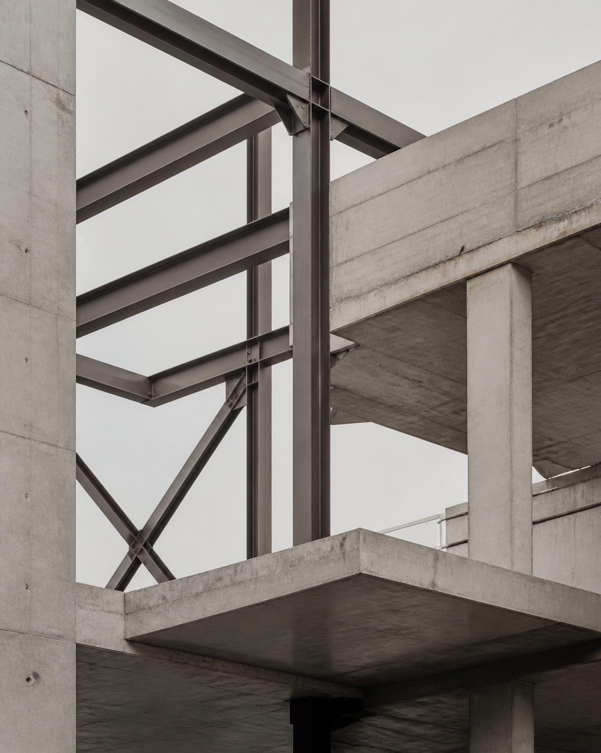 Structural steel and concrete detail of a building under construction